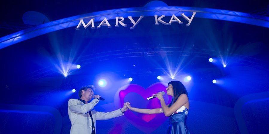 Awards by Mary Kay Cosmetics Awards by Mary Kay Cosmetics