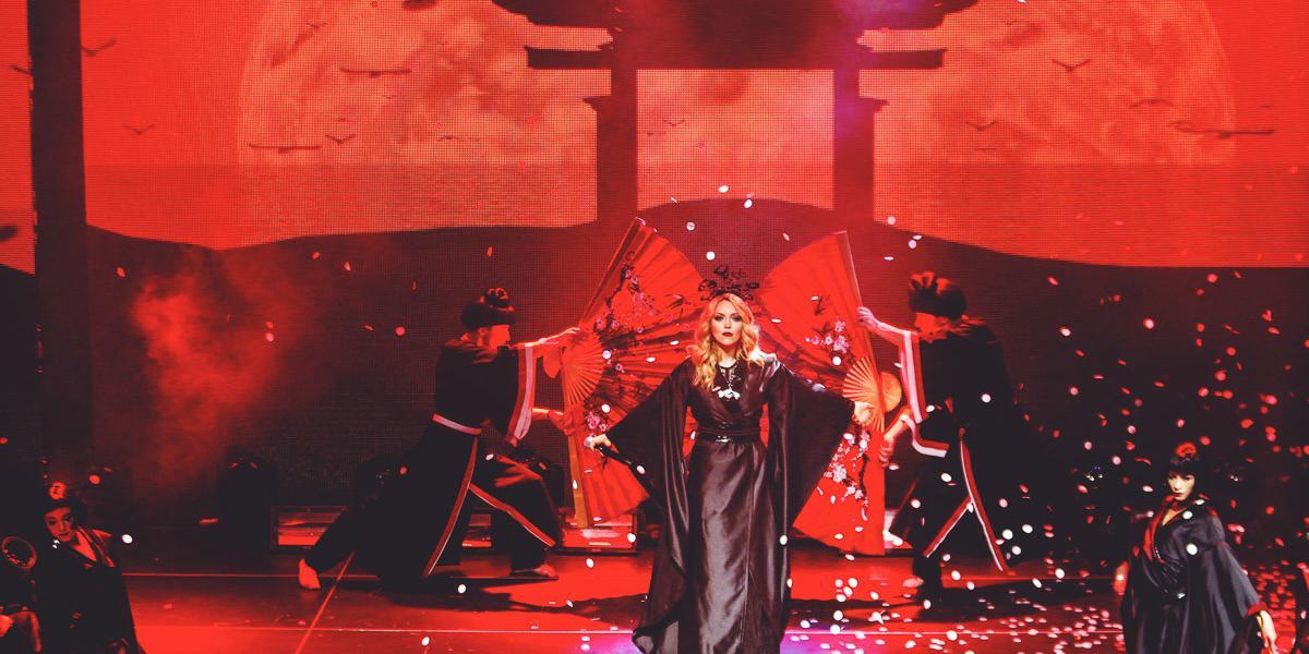 Opernsängerin Sopranistin Opera Show by Arina Domski