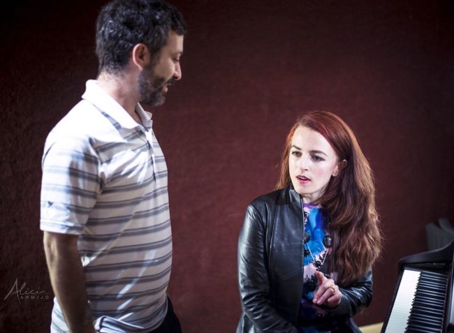 Stimmtraining mit vocal coach Alexandra Pengler - booking by Stefan Lohmann