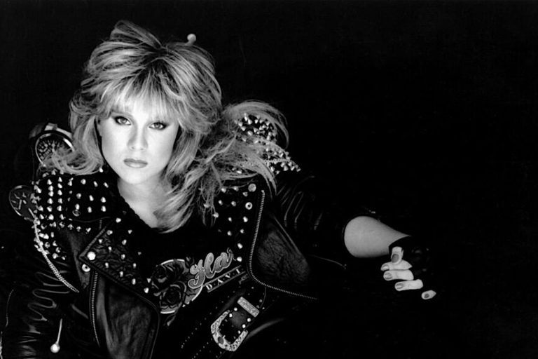 Samantha Fox Singer & Former Page 3 Girl 01 October 1984 PUBLICATIONxINxGERxSUIxAUTxONLY Copyright: MaryxEvansxAFxArchiv samantha-fox-booking-80er-80s