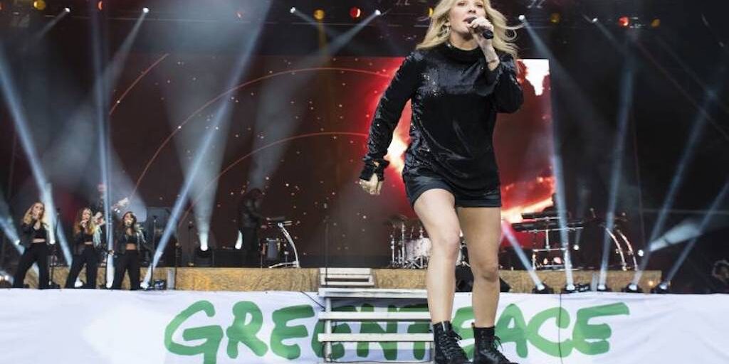 Ellie Gould on stage